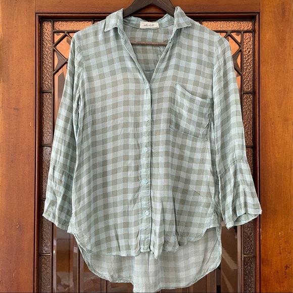 Bella Dahl Shirt Tail Button Down - Picture 5 of 6